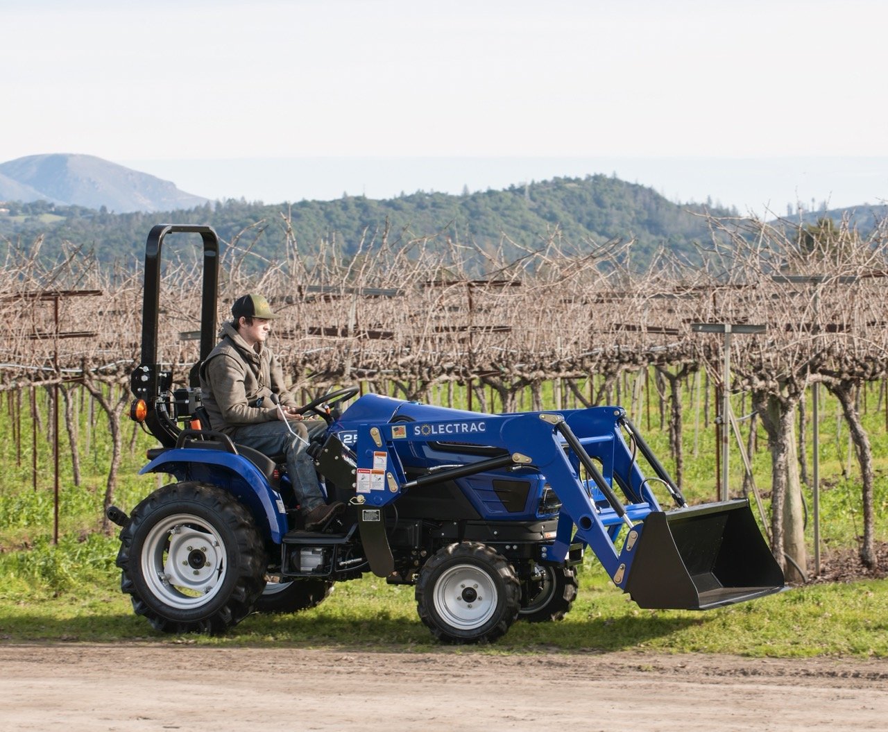 Solectrac e25 Electric Tractor Vineyard
