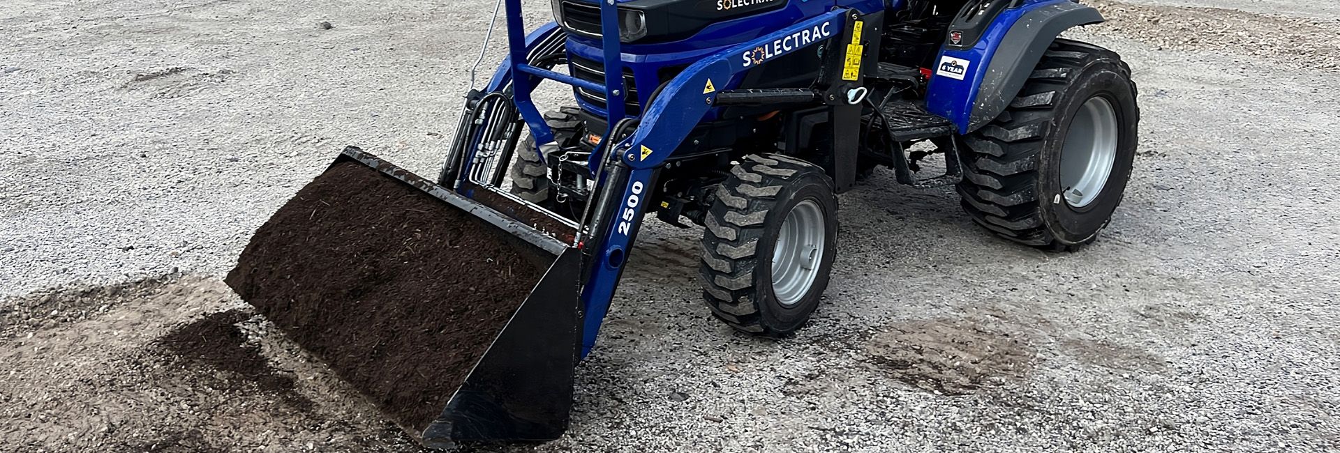 Special-Offer-e25+2500+loader